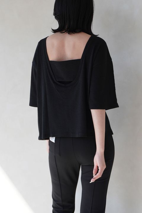 BACK OPEN LOOSE TOPS / バックオープンルーズトップス (ブラック)
