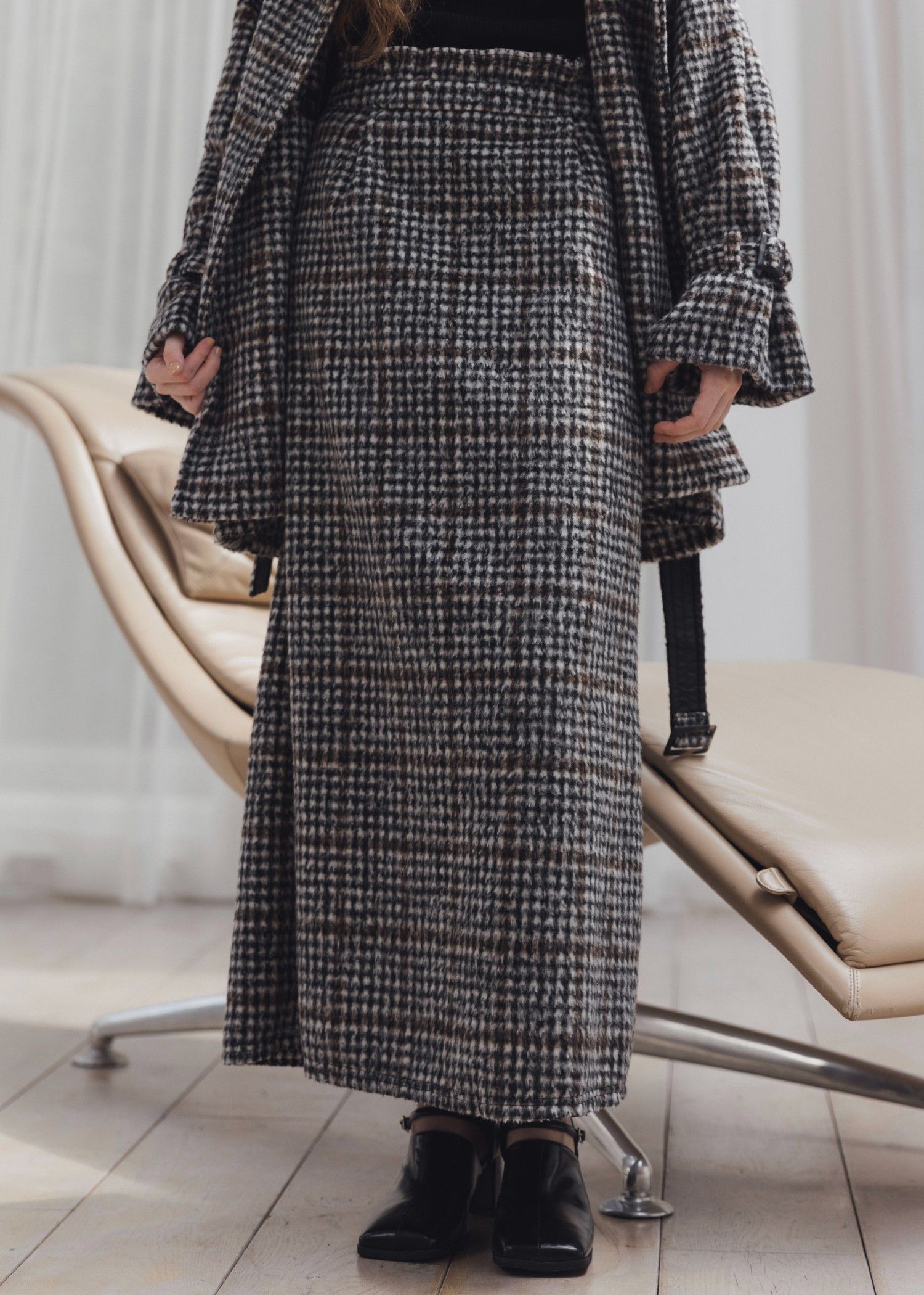 waist frill shaggy pencil SK / ウエストフリル シャギーペンシルスカート (ブラック) / 25AW /