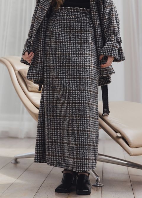 waist frill shaggy pencil SK / ウエストフリル シャギーペンシルスカート (ブラック) / 25AW /