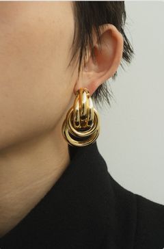 volume metal pierced earrings / ボリュームメタルピアス (ブラック)