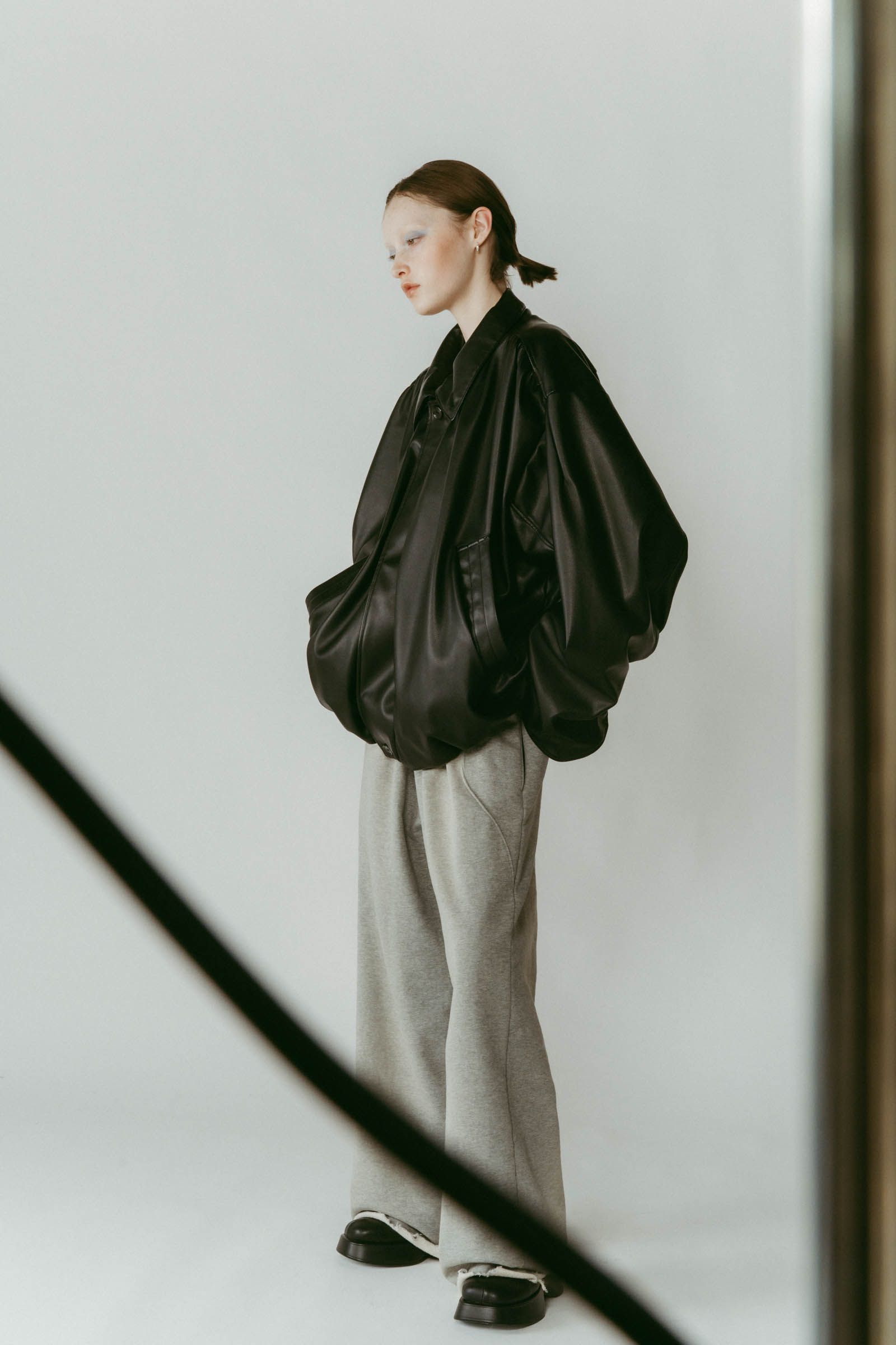 voluminous leather jacket(unisex) / ボリュームレザージャケットブルゾン (ブラック) / 25AW