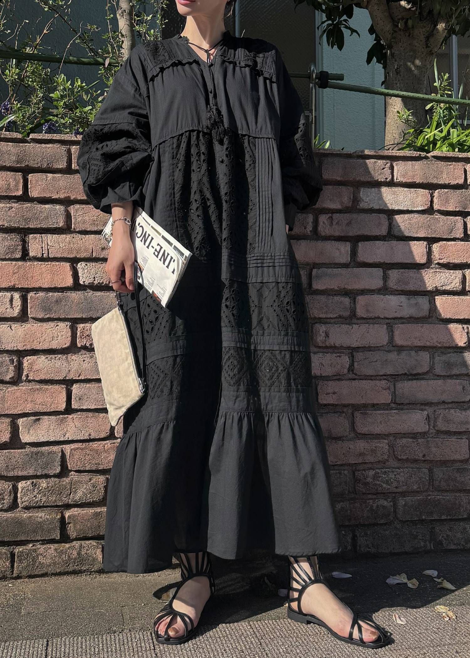 ティアードワンピース (ブラック) pieced cotton lace tiered volume OP (Black) /  26SS