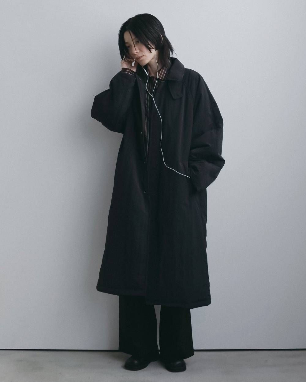 パッデッド ステンカラーコート (ブラック) Padded Soutiencollar Coat (Black) / 26AW 【6月29日まで期間限定予約】