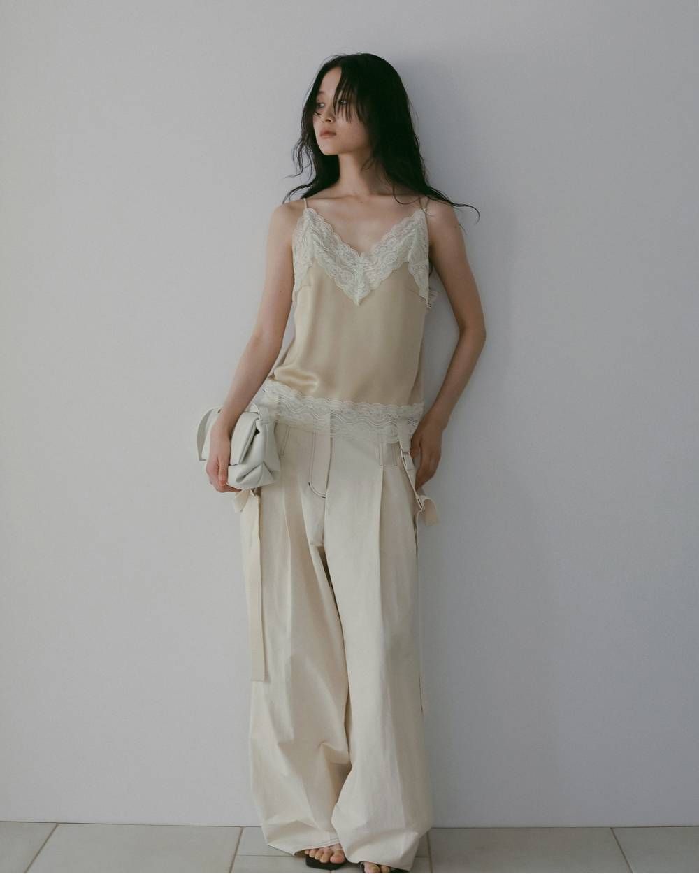 サスペンダー ワイドパンツ (アイボリー) Suspenders Wide Pants (アイボリー) / 26SS