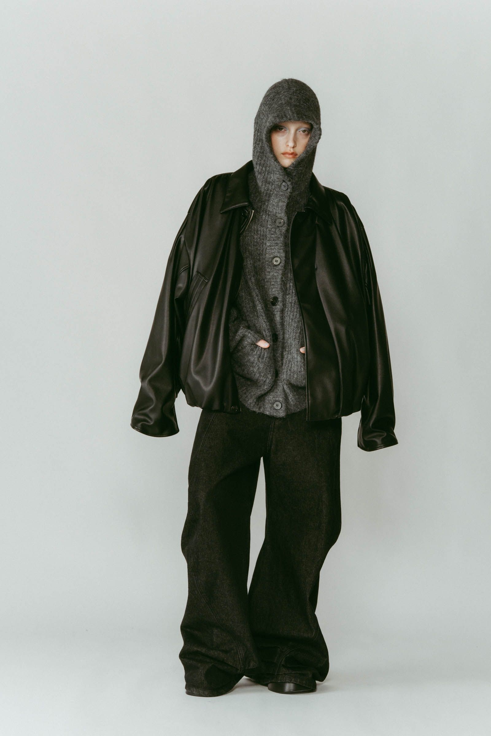 voluminous leather jacket(unisex) / ボリュームレザージャケットブルゾン (ブラック) / 25AW