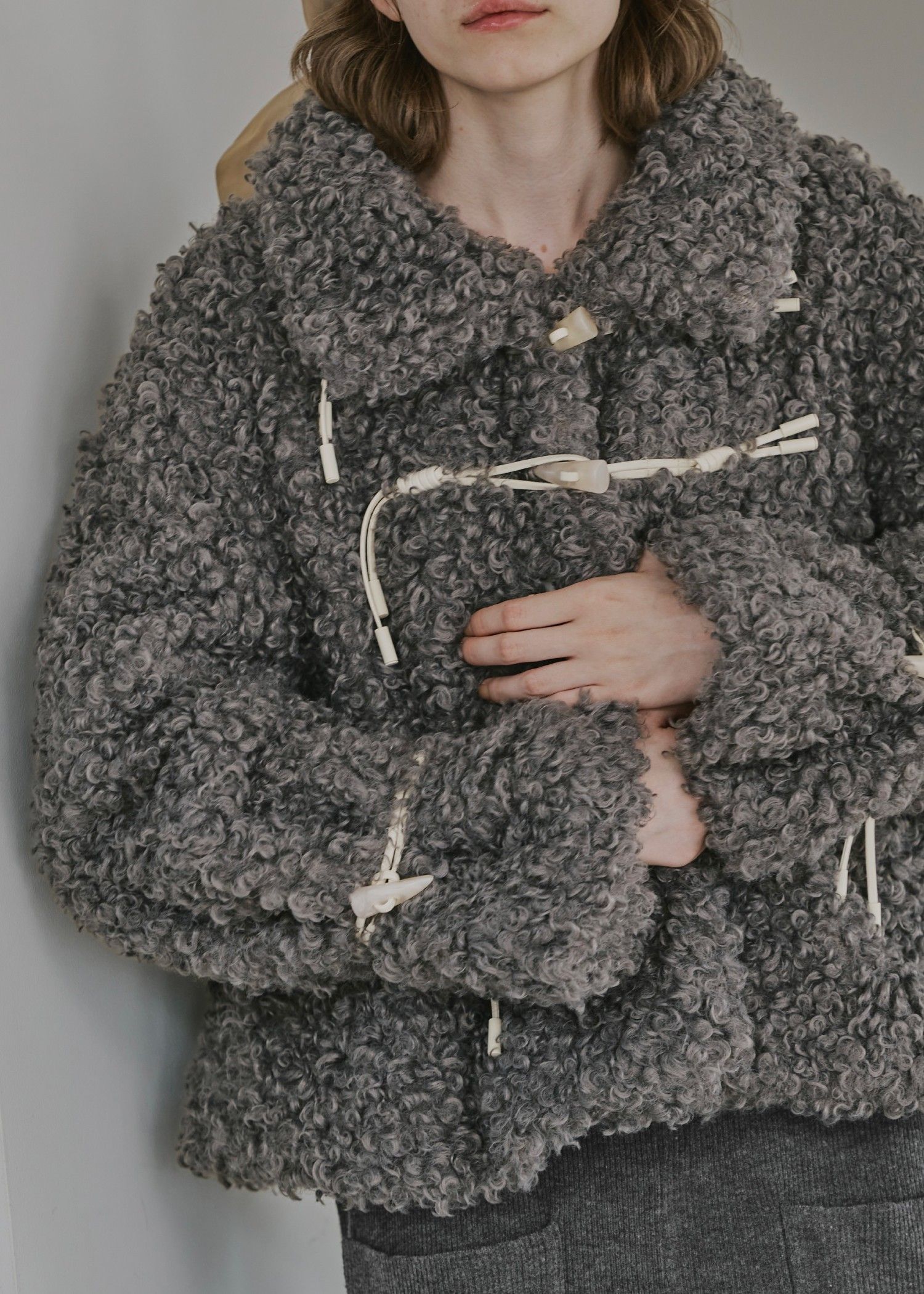 poodle fur cord toggle short JK / プードルファー トグルショートジャケットコート (チャコール) / 25AW