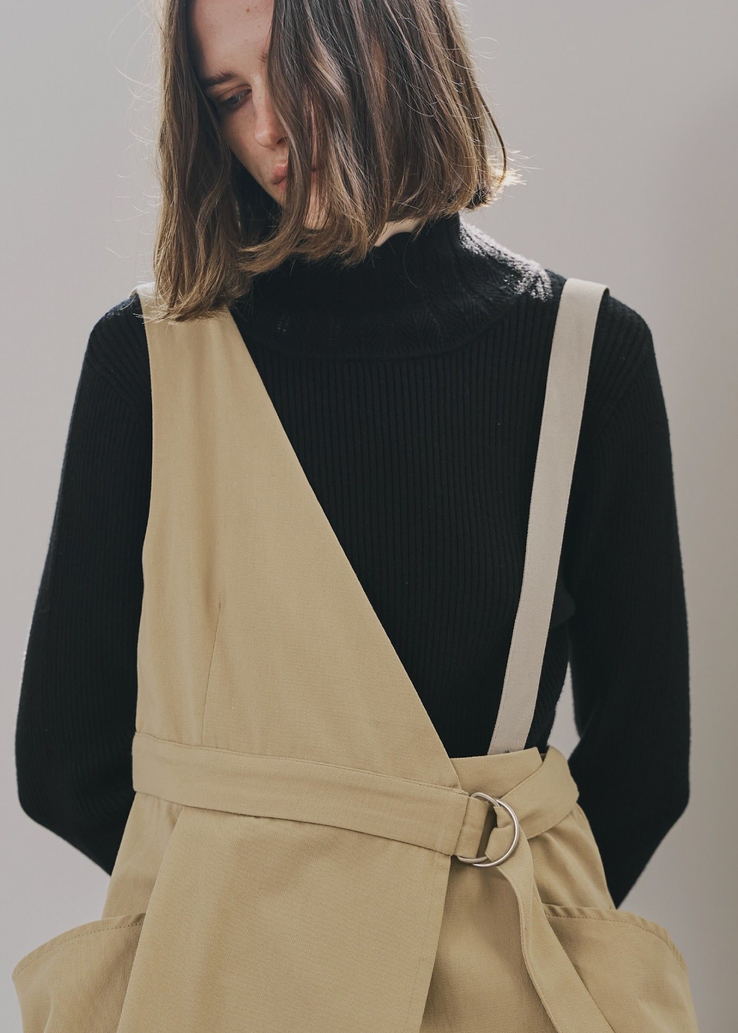 scallop high neck flare sleeve knit / ハイネックフレアスリーブニット (ブラック) / 25AW /