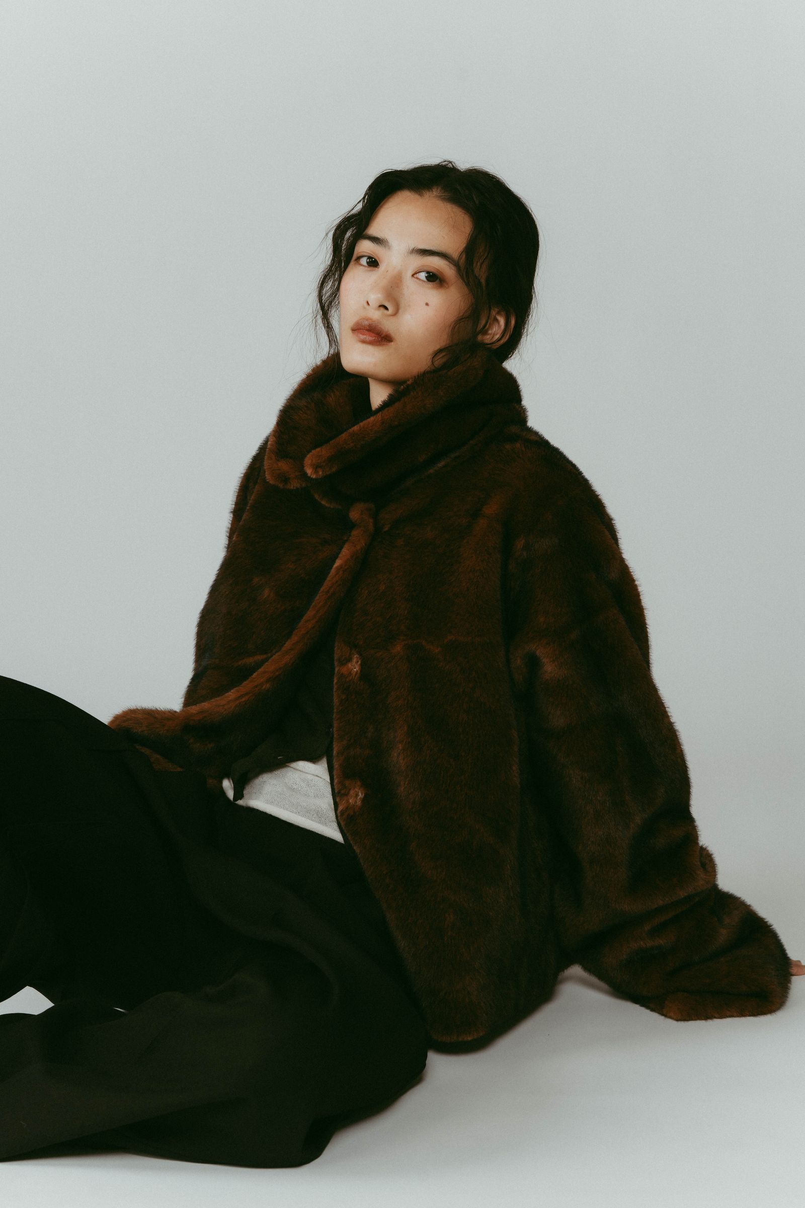 point collar fur coat / ポイントカラー ファーコートジャケット (ブラウン) / 25AW