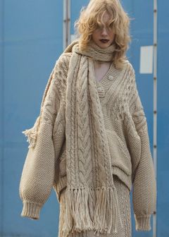 skipper hoodie cable muff pocket knit / スキッパー ケーブルニットフーディ (タン) / 25AW