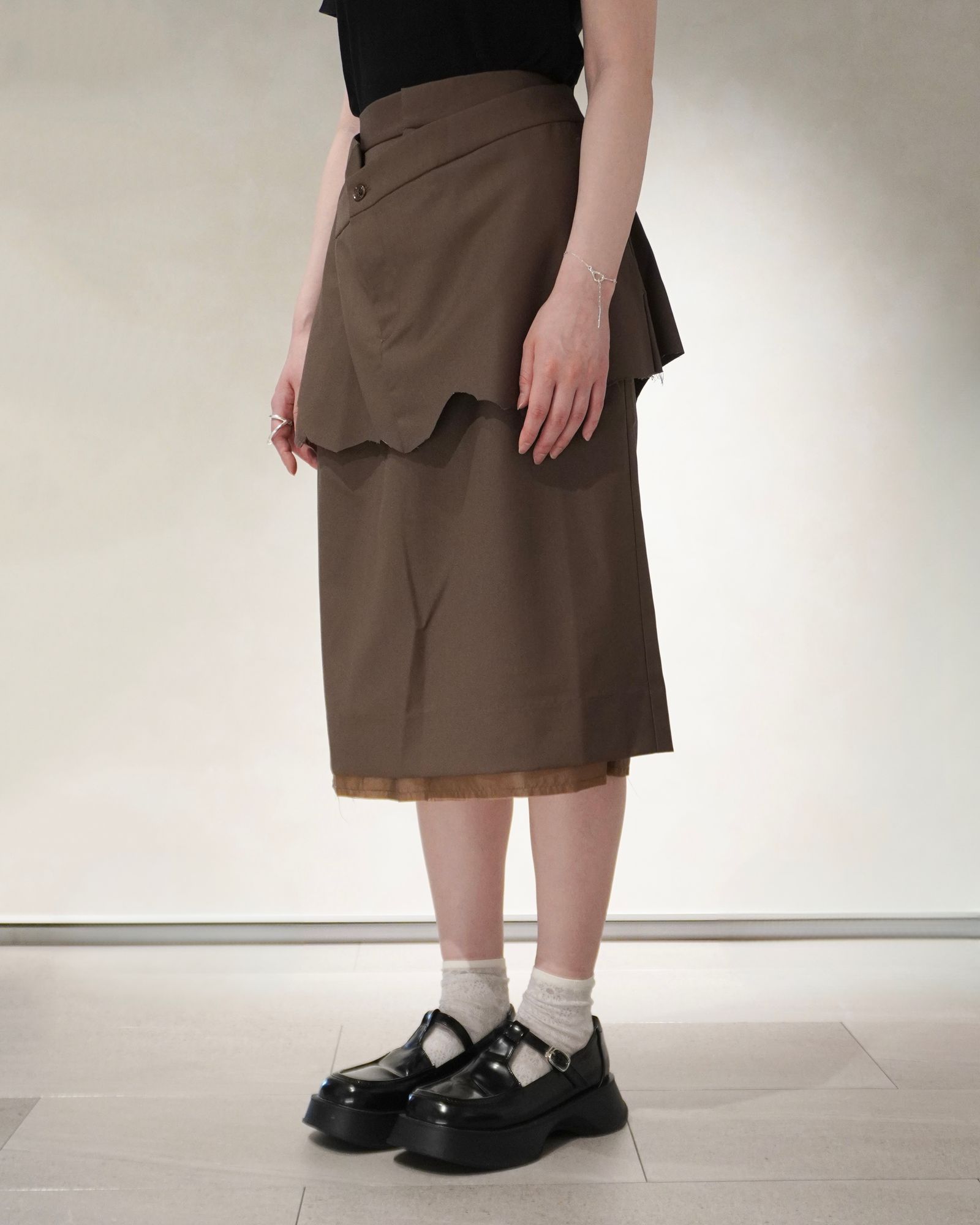 レイヤード ミディアム丈スカート (ブラウン) cut layered mid length skirt (Brown) /  26SS
