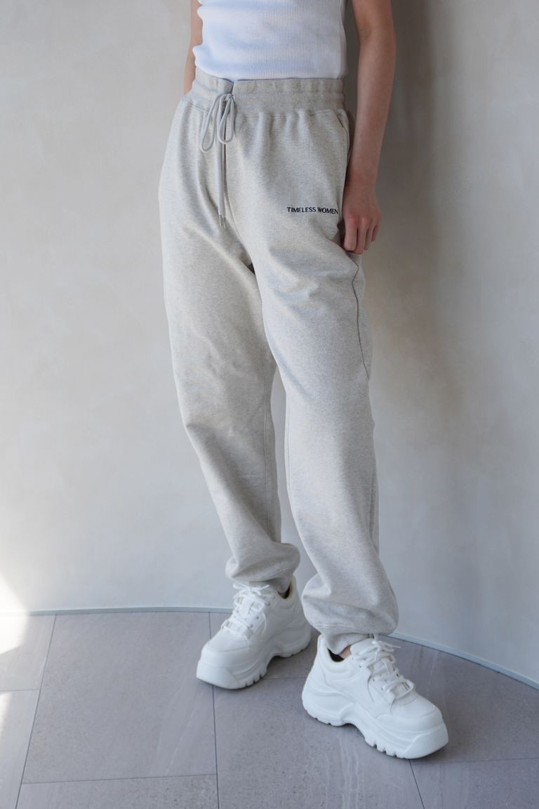 163cm 着用:S (自然光)