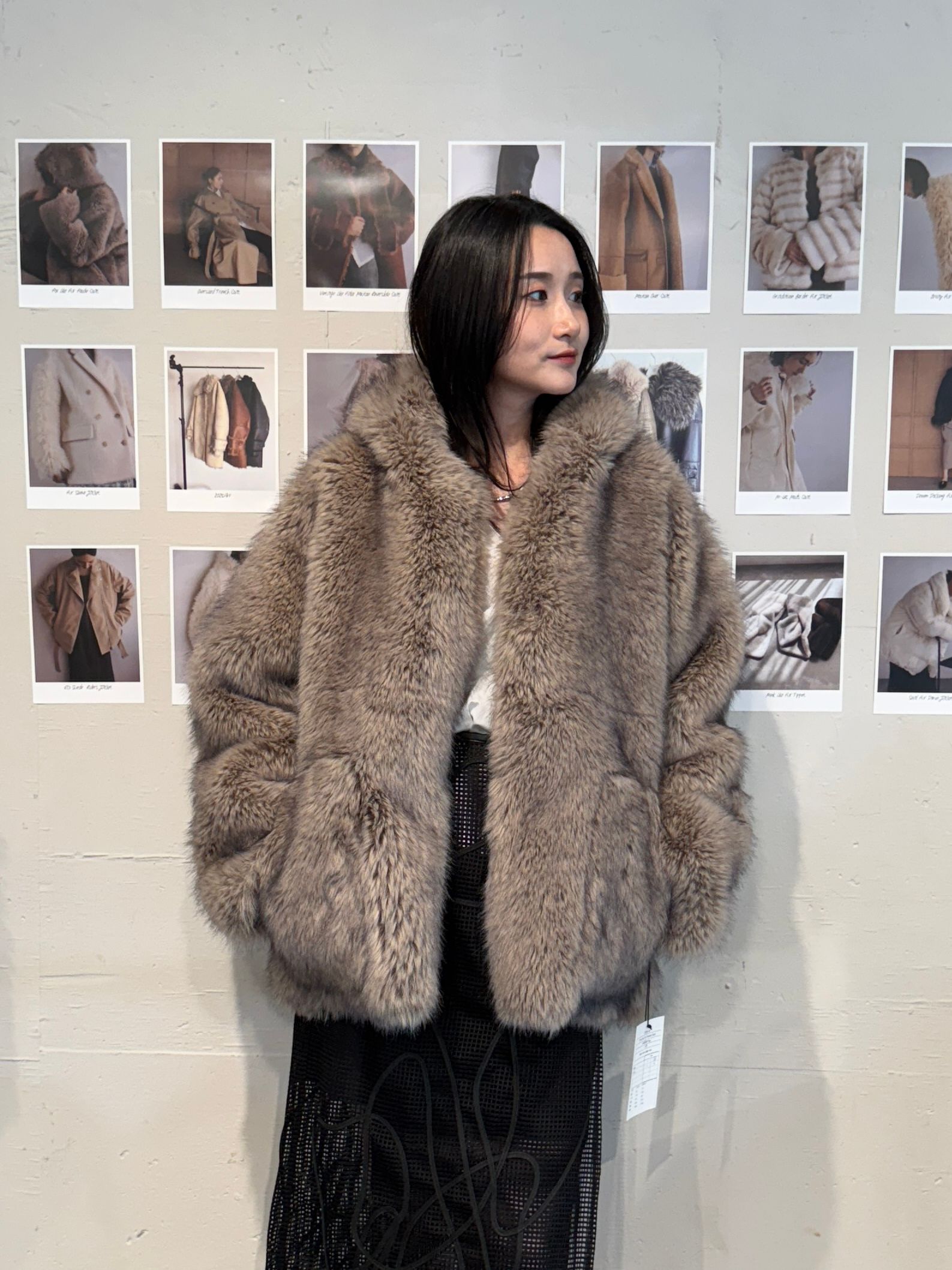 【25AW】Fox Like Fur Foodie Coat (ベージュ) / フォックスライクファー フーディコート / エコファー / フェイクファー