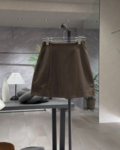 【25AW】Trapeze Silhouette Skirt Pants / トラペーズシルエットスカパン (ブラウン)