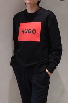 【HUGO RED】ラベルロゴ スウェット (ブラックレッド) / ユニセックス