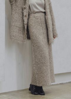 boucle pencil knit SK / ブークレ ペンシルニットスカート (ミルクティー) / 25AW
