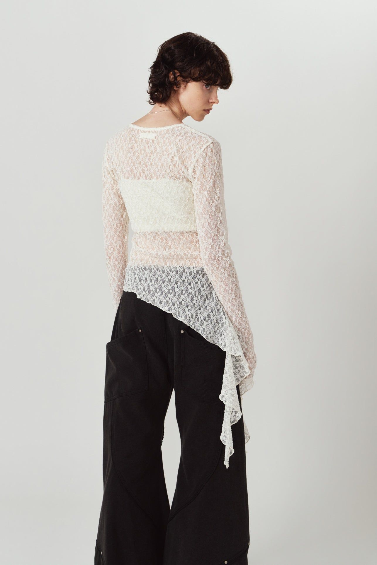 レーストップス (ホワイト) lace gathered top (White) / 26AW