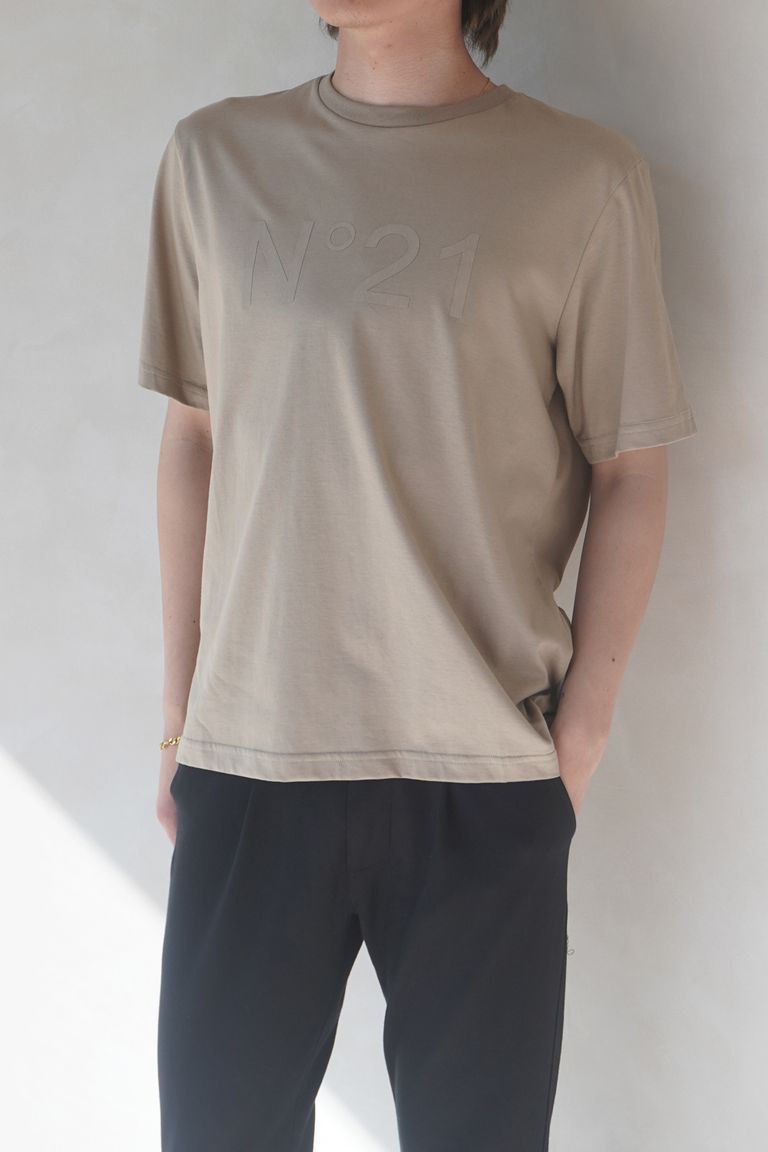 176cm 64kg 着用:M