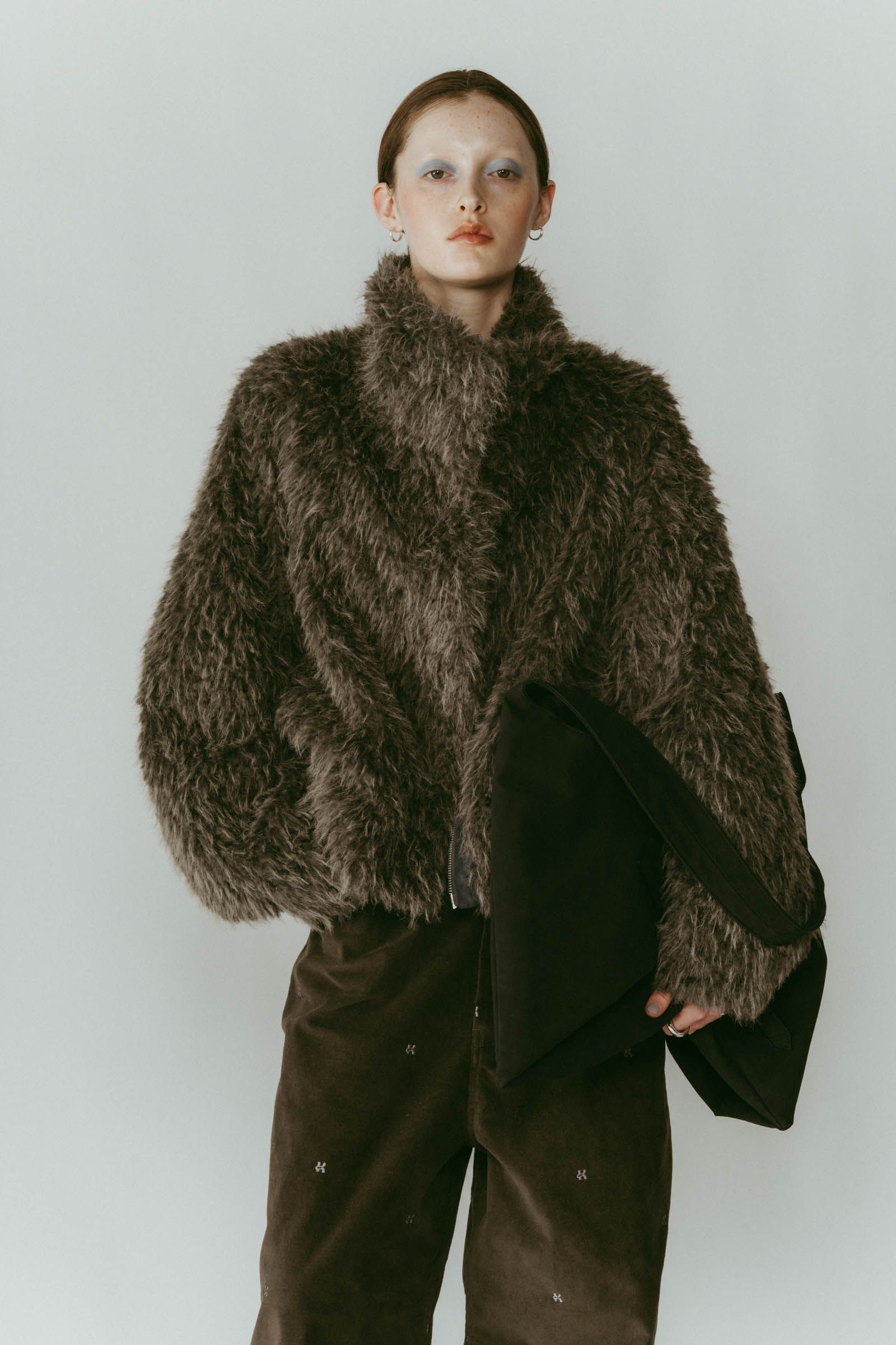 shaggy stand collar coat / シャギースタンドカラーコートブルゾン (グレー) / 25AW