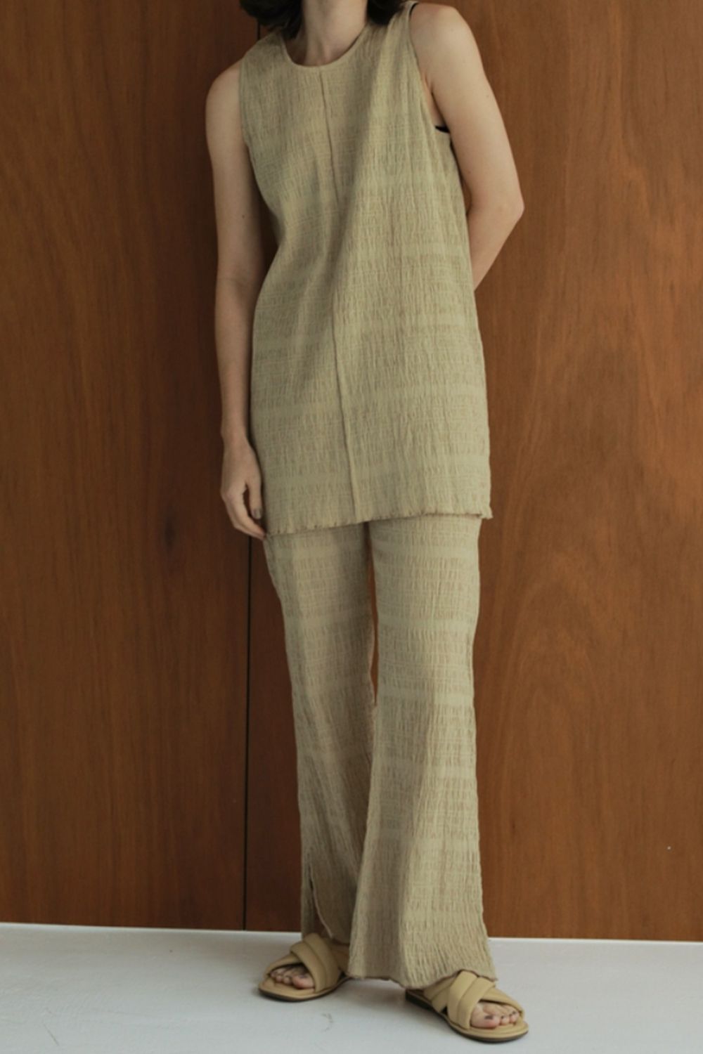 ànuke - Shirring Slit Pants / シャーリング スリットパンツ