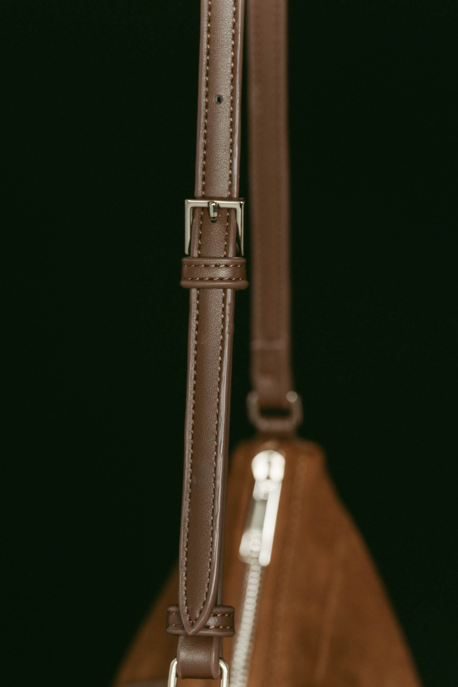 suede moon bag / スエード ムーンバッグ (ブラウン) / 25AW