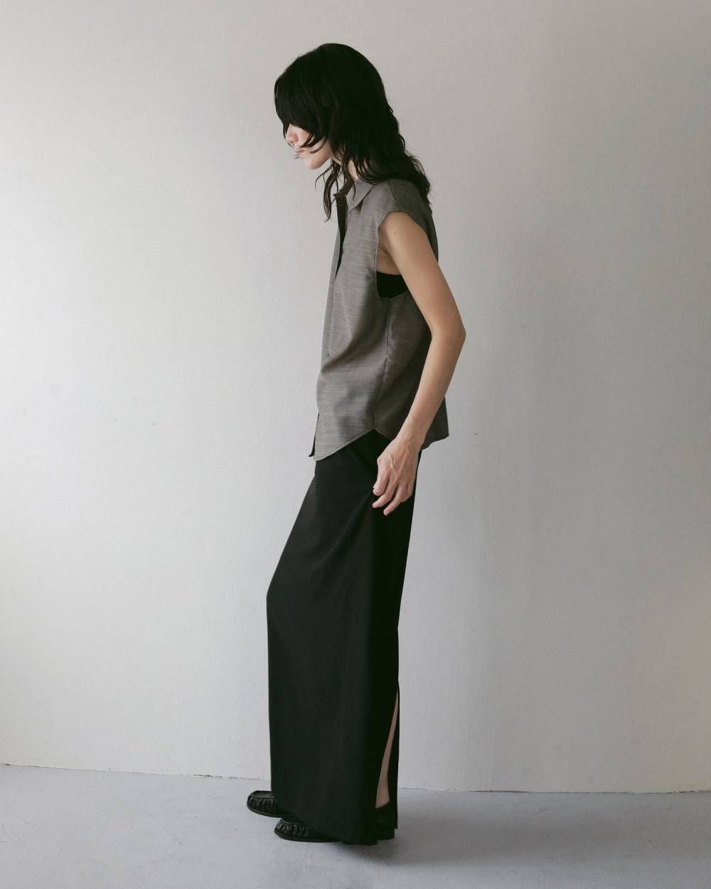 ウールシャンブレー ノースリーブシャツ (グレージュ) Woolchambray Sleeveless Shirts (Graige) / 27SS