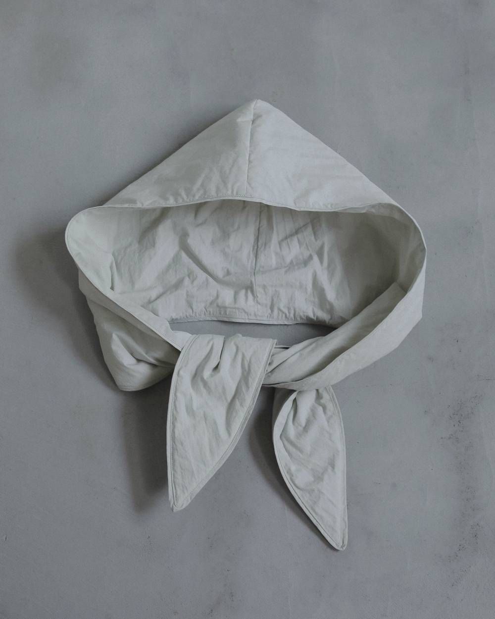 パッデッド フーディ (アイボリー) Padded Hoodie Shirts (Ivory) / 26AW 【6月29日まで期間限定予約】