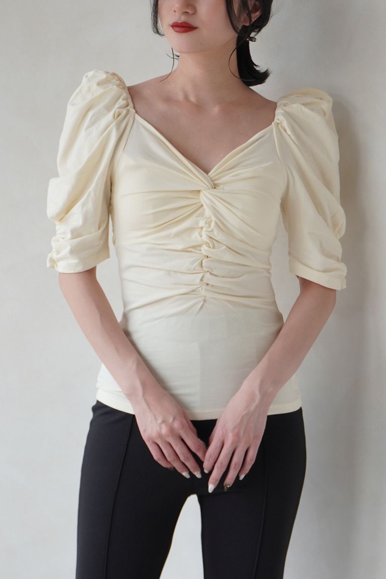 163cm 着用:フリー (自然光)