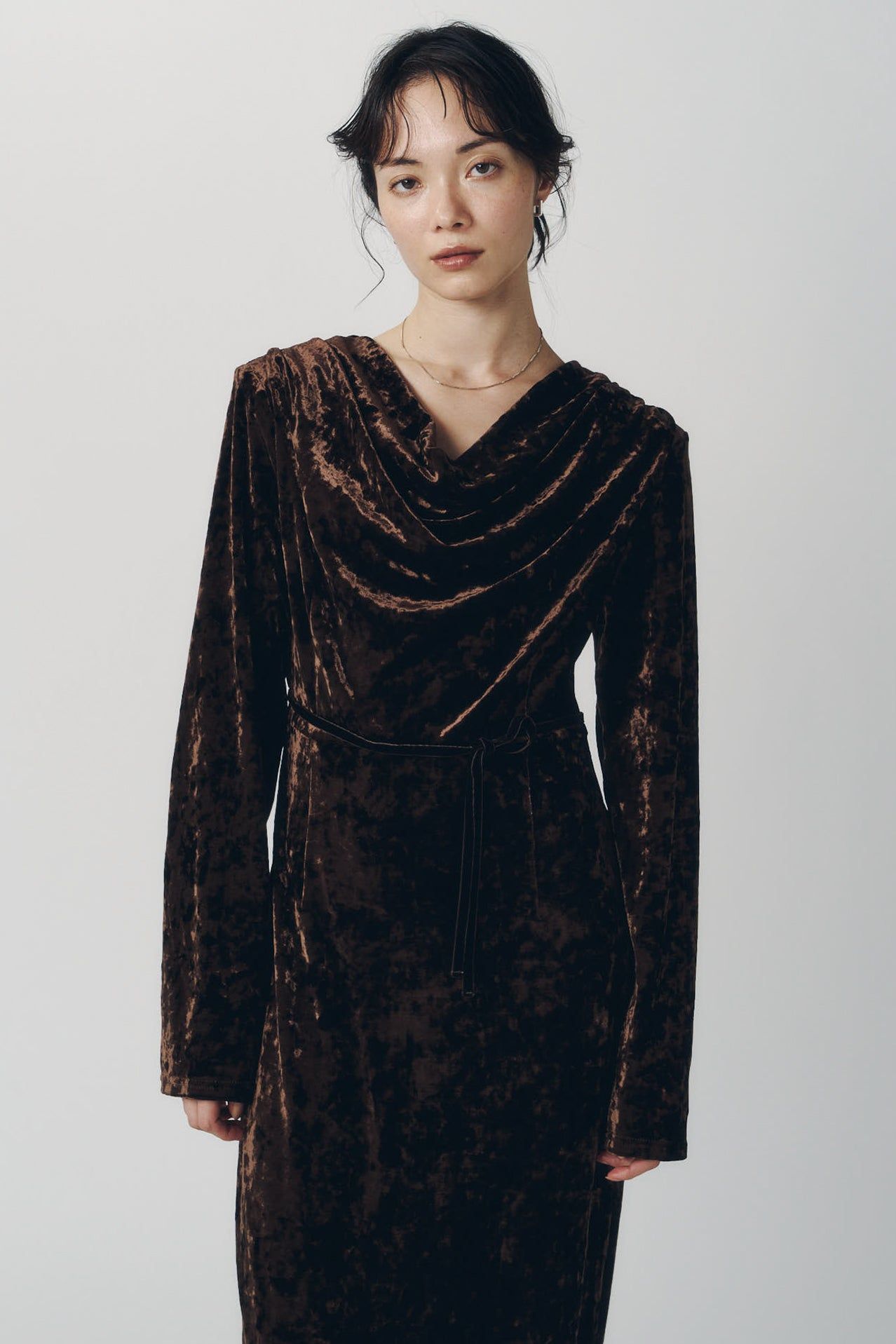 2ウェイ ベロアドレープドレス (ブラウン) 2way draped velour dress (Brown) / 26AW