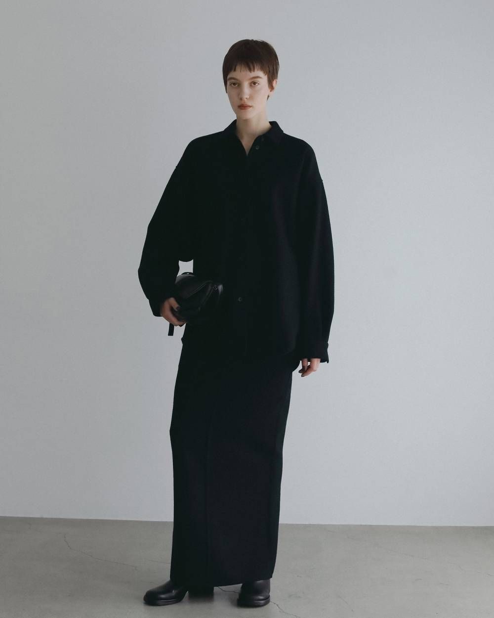 エコレザーラップバッグ (ブラック) Ecoleather Wrap Bag (Black) / 26AW 【6月29日まで期間限定予約】