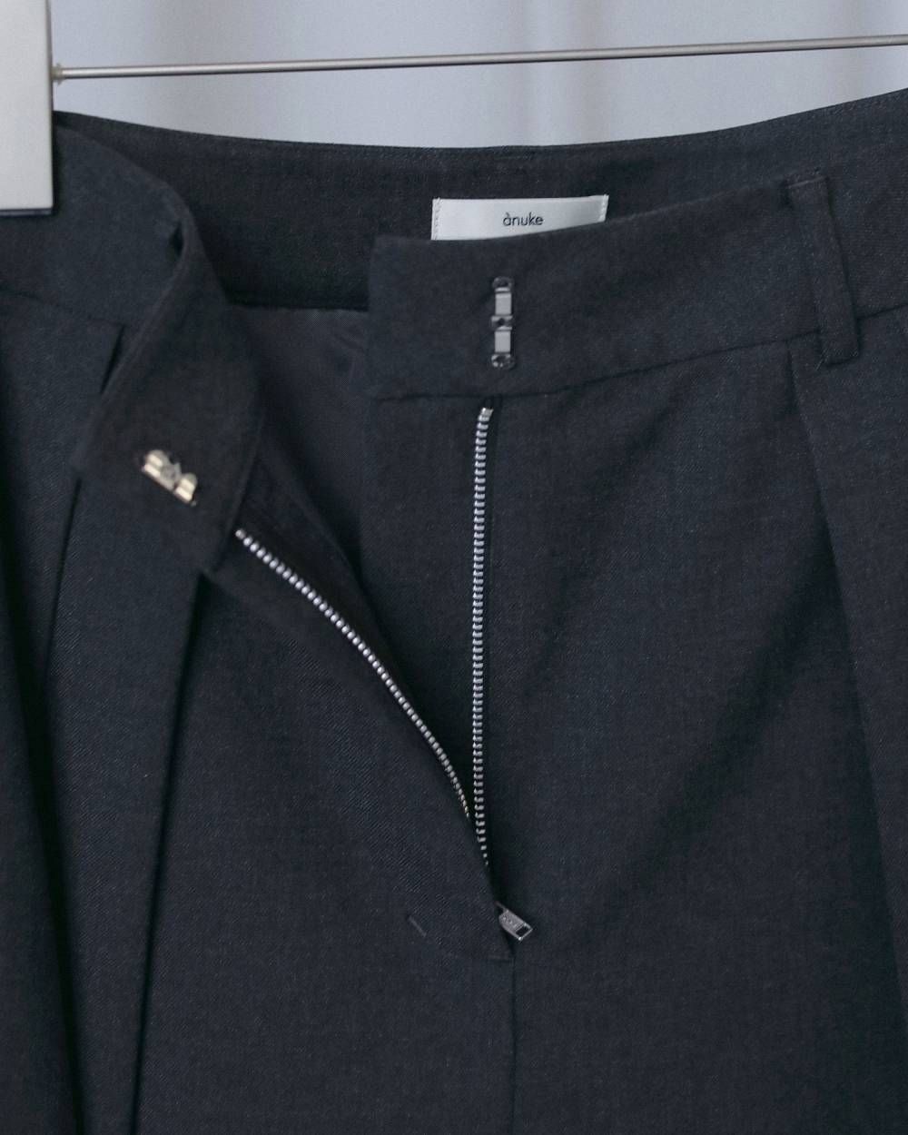 ラックワイドパンツ (チャコールグレー) Tuck Wide Pants (Charcoal gray) / 26AW 【6月29日まで期間限定予約】