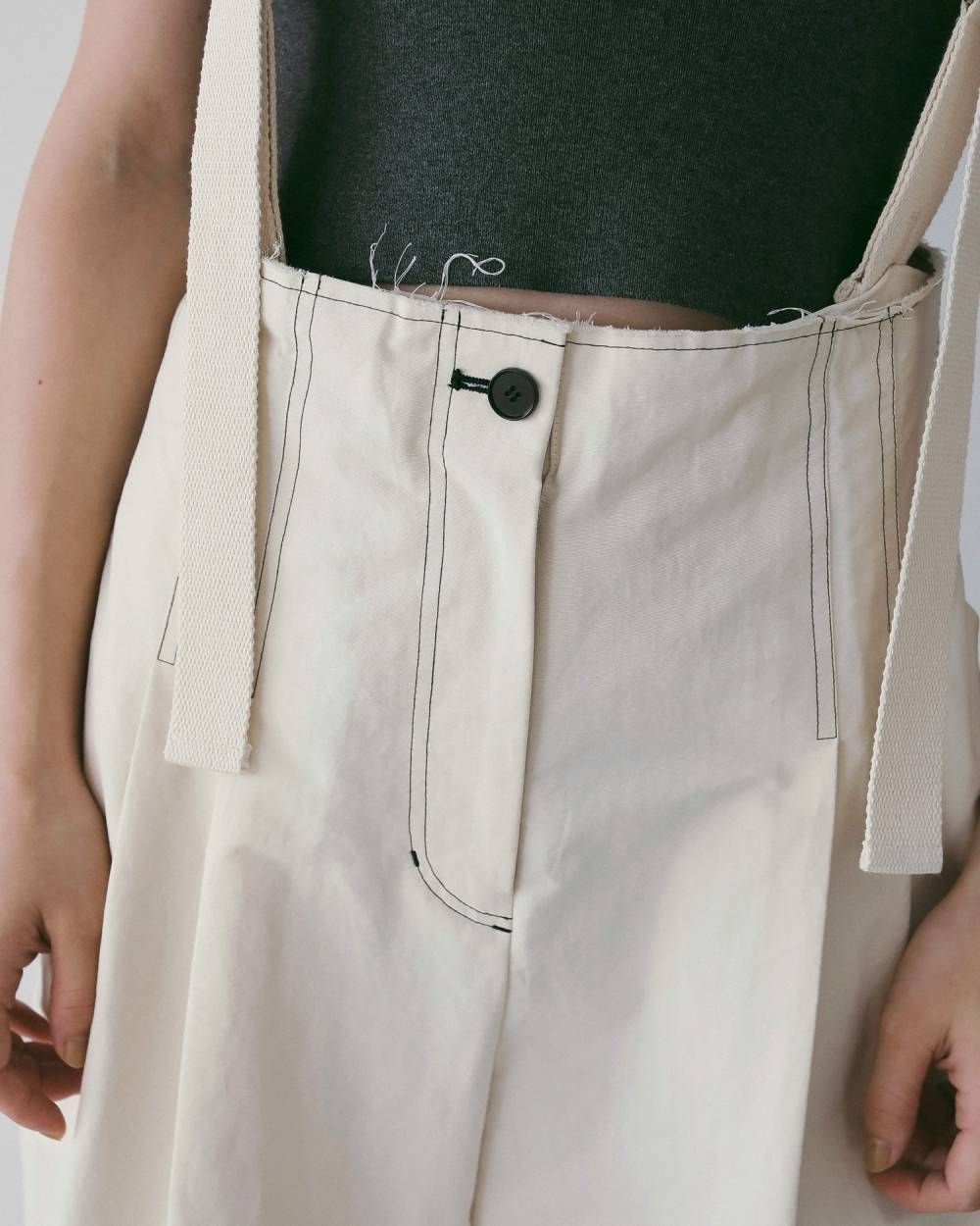 サスペンダー ワイドパンツ (アイボリー) Suspenders Wide Pants (アイボリー) / 26SS