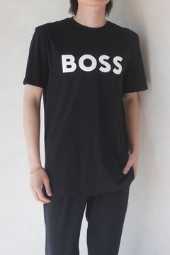 【BOSS】NEWロゴ Tシャツ (ブラック) / ユニセックス