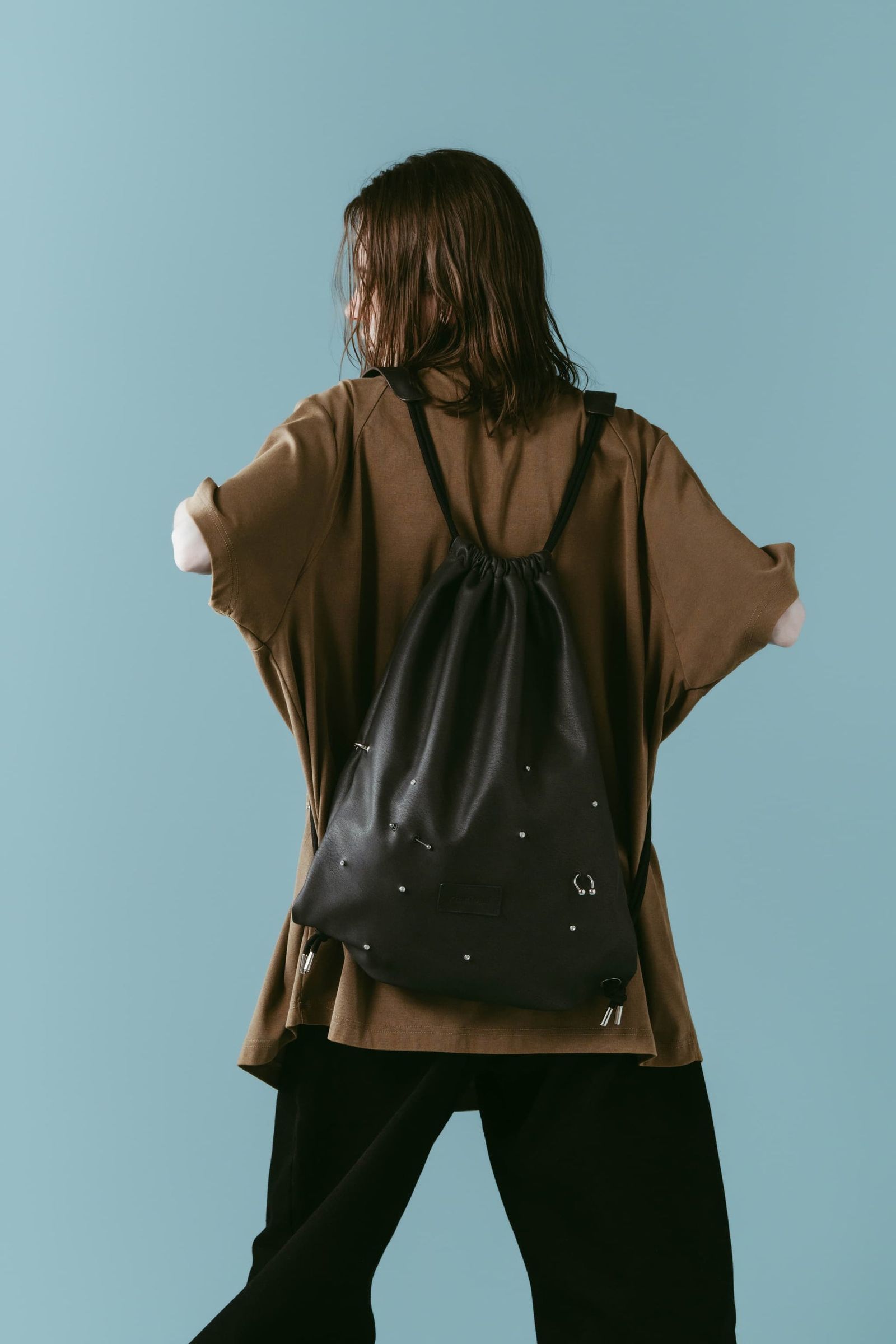 レザードローストリングバッグ (ブラック) leather drawstring bag (Black) /  26SS
