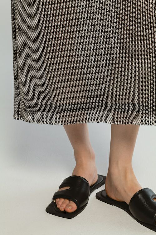 【25SS】RASCHEL SLEEVELESS DRESS / ラッセルスリーブドレス (エクリュ/ブラック)