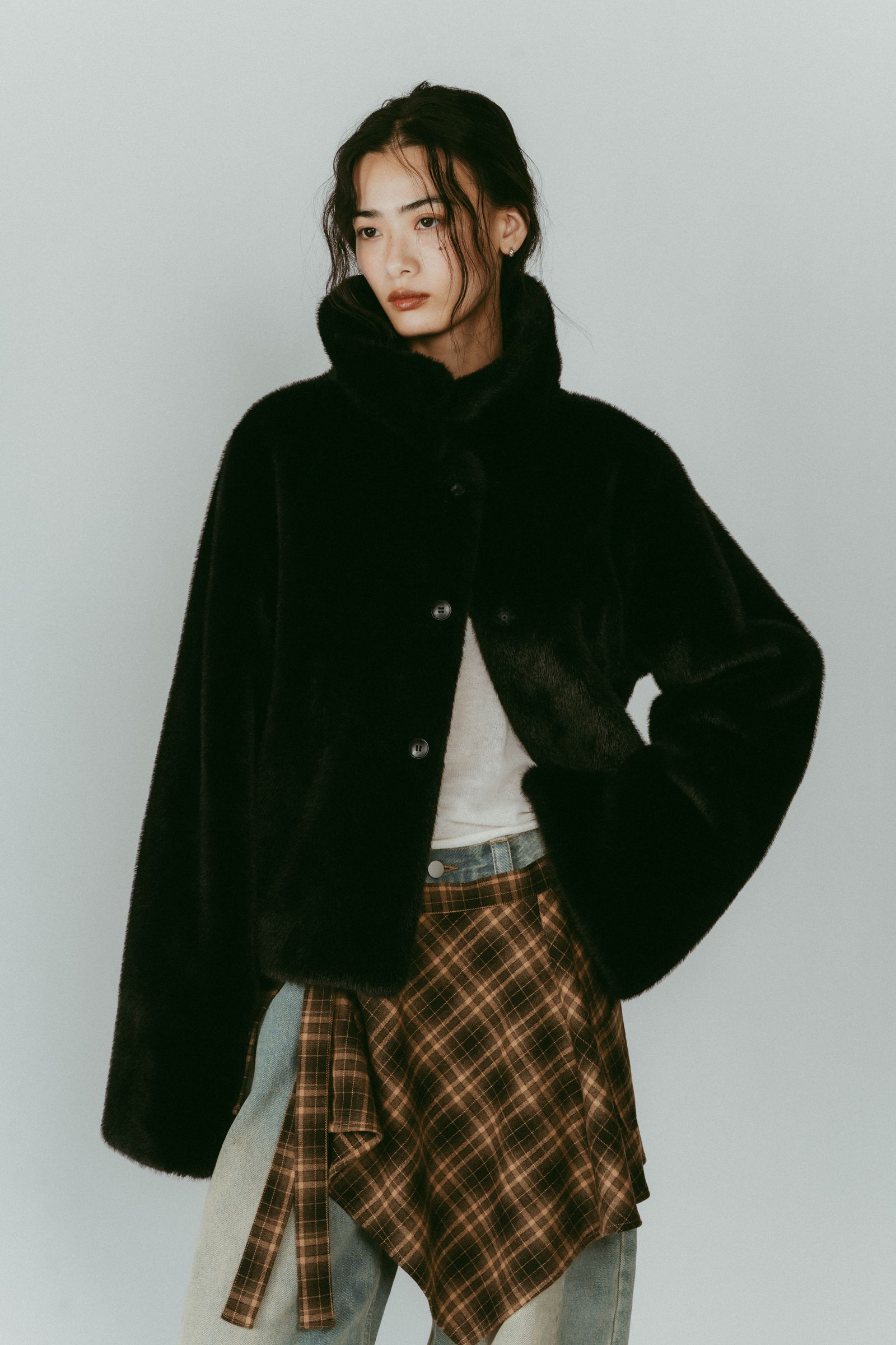 point collar fur coat / ポイントカラー ファーコートジャケット (ブラック) / 25AW