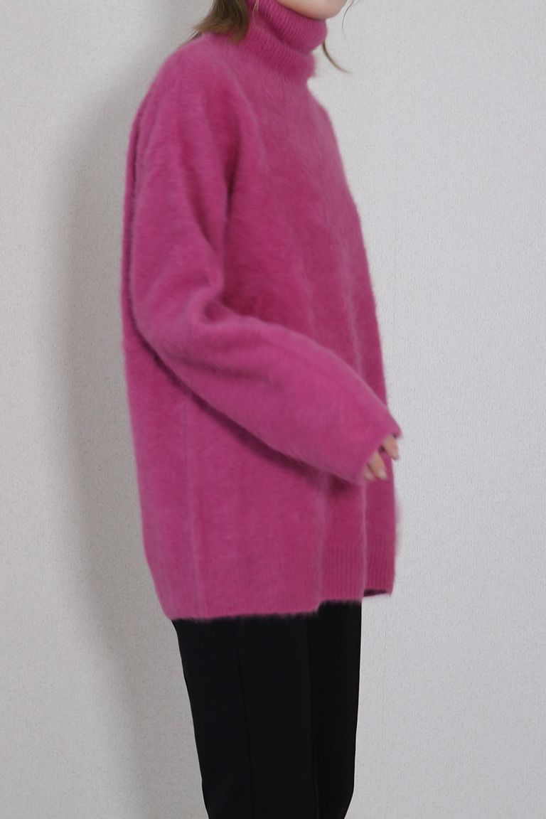156cm 着用サイズ:フリー