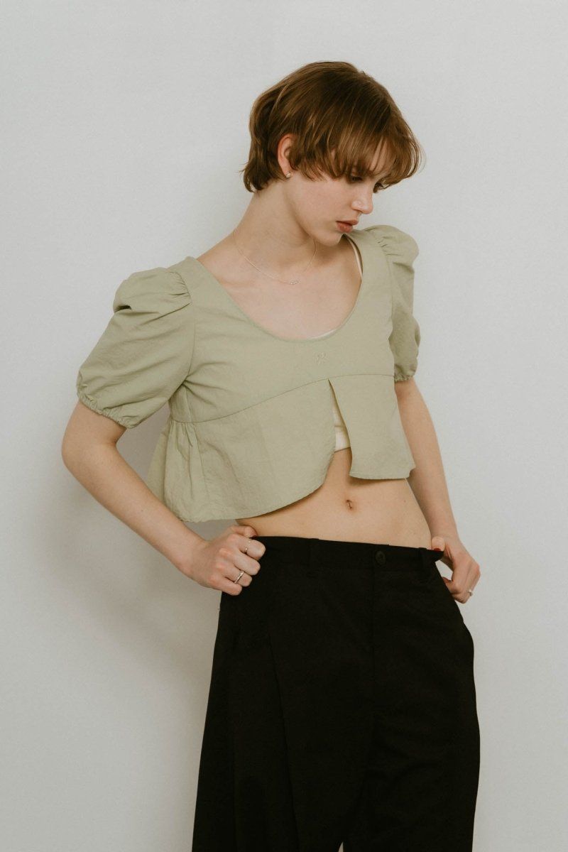 トップス 2way puff sleeve logo blouse Knuth Marf 2way puff sleeve logo blouse/3color | KNUTH MARF