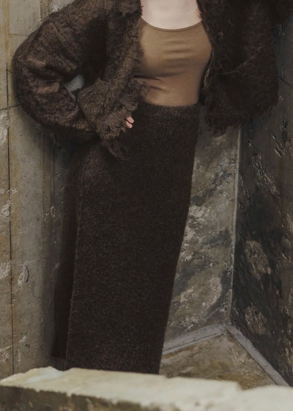 boucle pencil knit SK / ブークレ ペンシルニットスカート (ブラウン) / 25AW