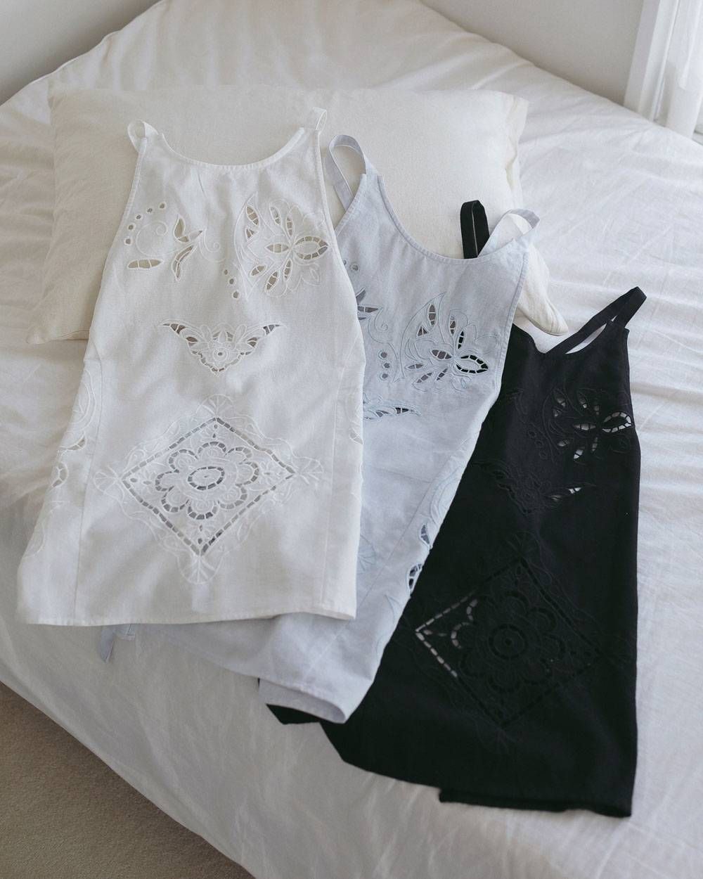 カットワークレースエプロン (ホワイト) Cutwork Lace Apron (White) / 27SS