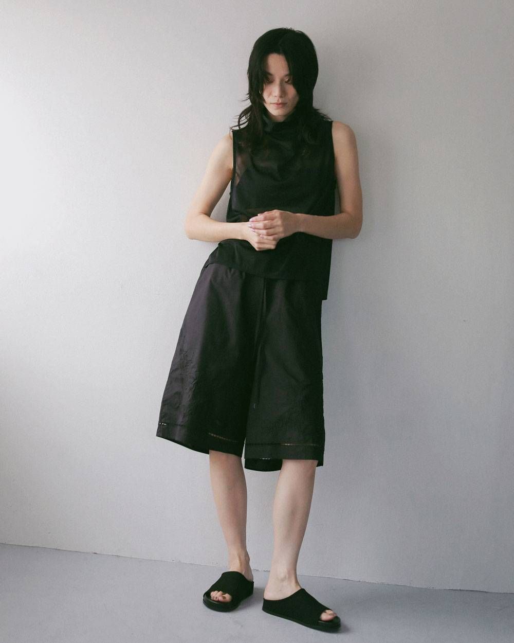 エンブロイダリー ハーフパンツ (ブラック) Embroidery Half Pants (Black) / 27SS