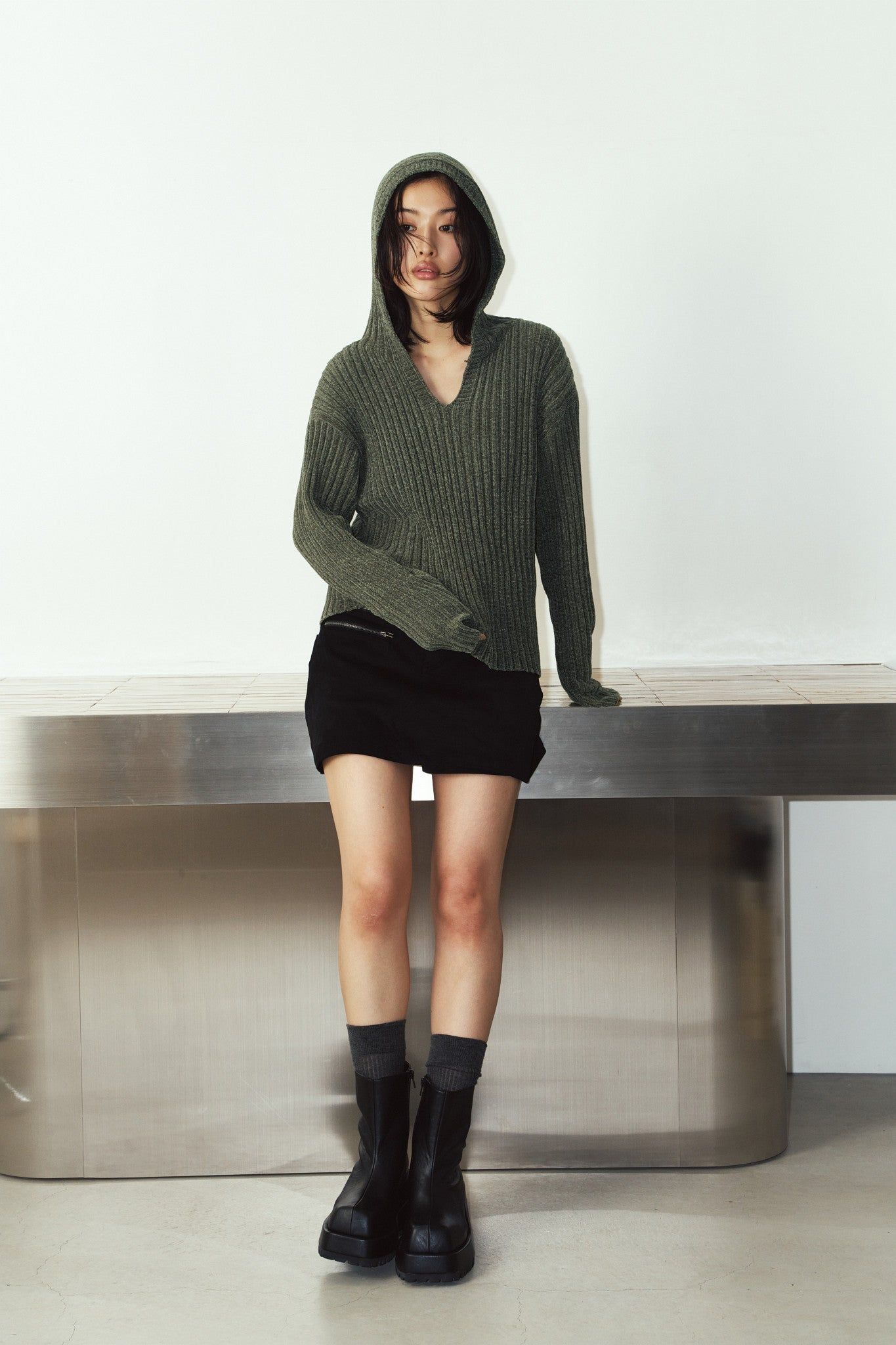 ブークレ ニット フーディ (カーキ) rib hoodie boucle knit (Khaki) / 26AW