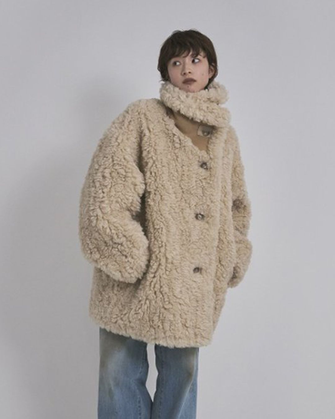 【先行予約】【26TH-03】ムートンリバーシブルコート (ベージュ) Mouton Reversible Coat (Beige) /  エコファー  /  フェイクファー 【受注期間6/14 23:59まで】