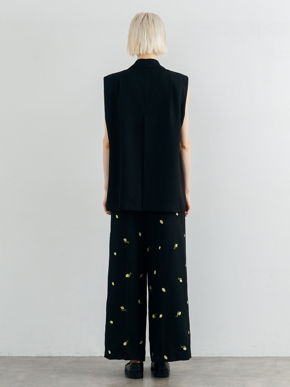 モチーフ エンブロイダリーパンツ (ブラック) MOTIF EMBROIDERY PANTS (Black) /  26SS