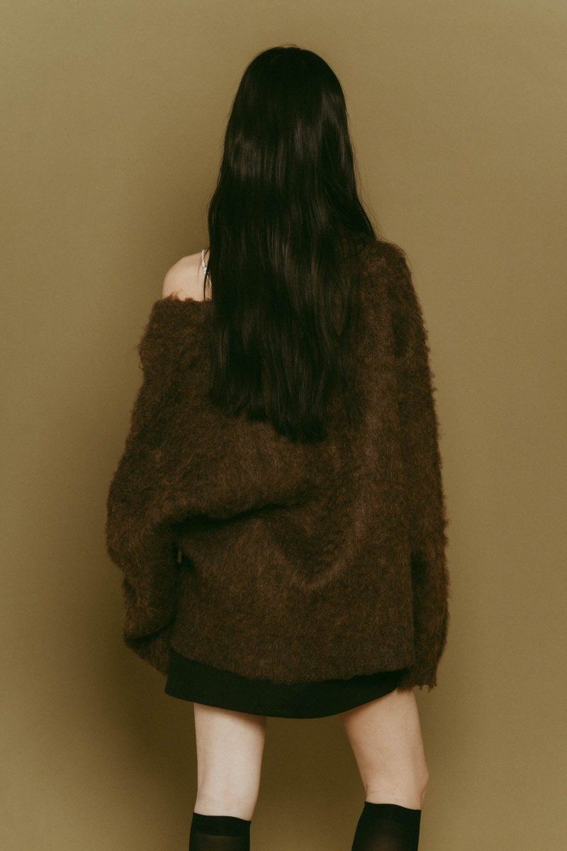 Vnack cardigan(unisex) / Vネックカーディガン (ブラウン) / 25AW