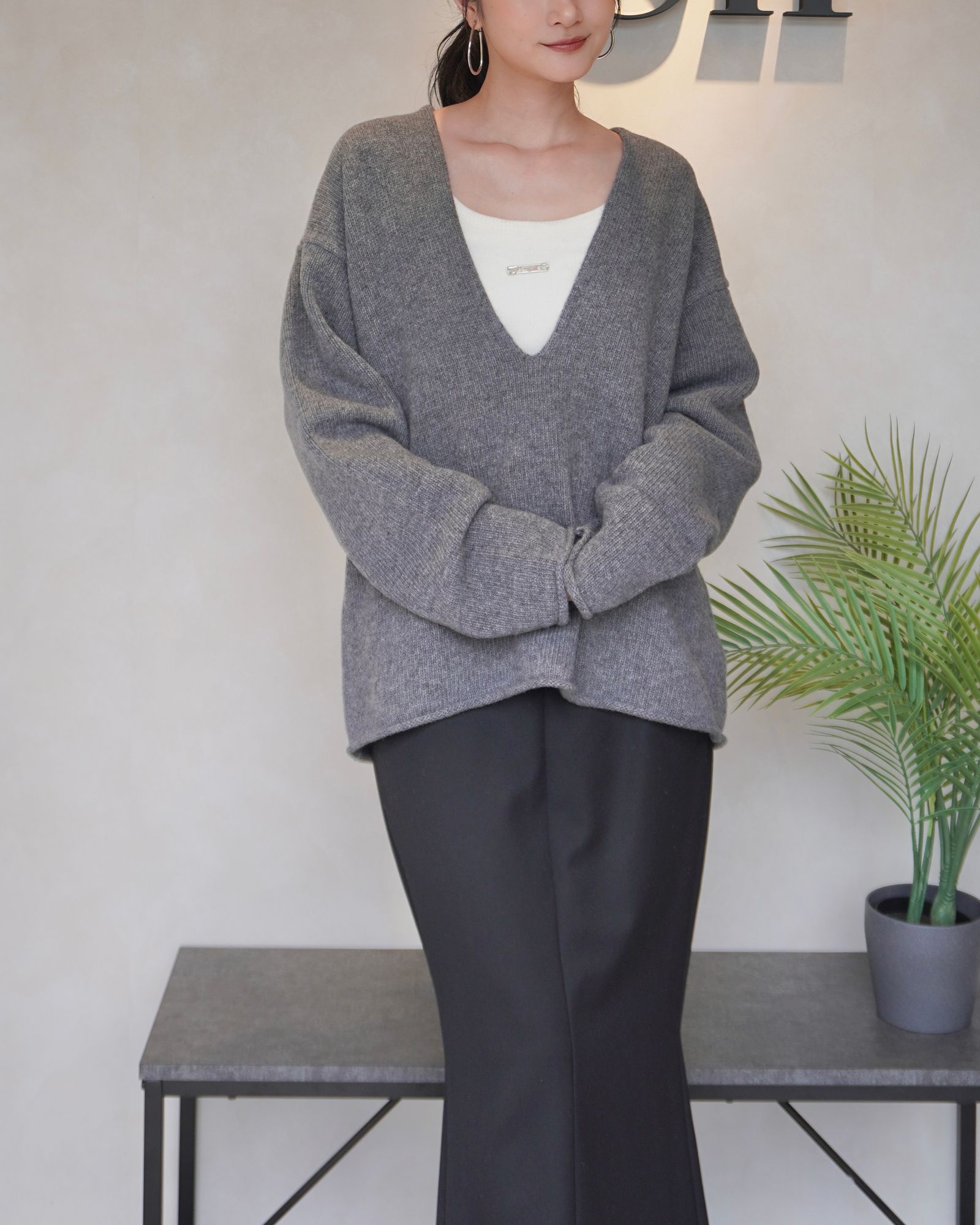 【25AW】HAMILTON V NECK KNIT / ハミルトン Vネックニット (グレー)