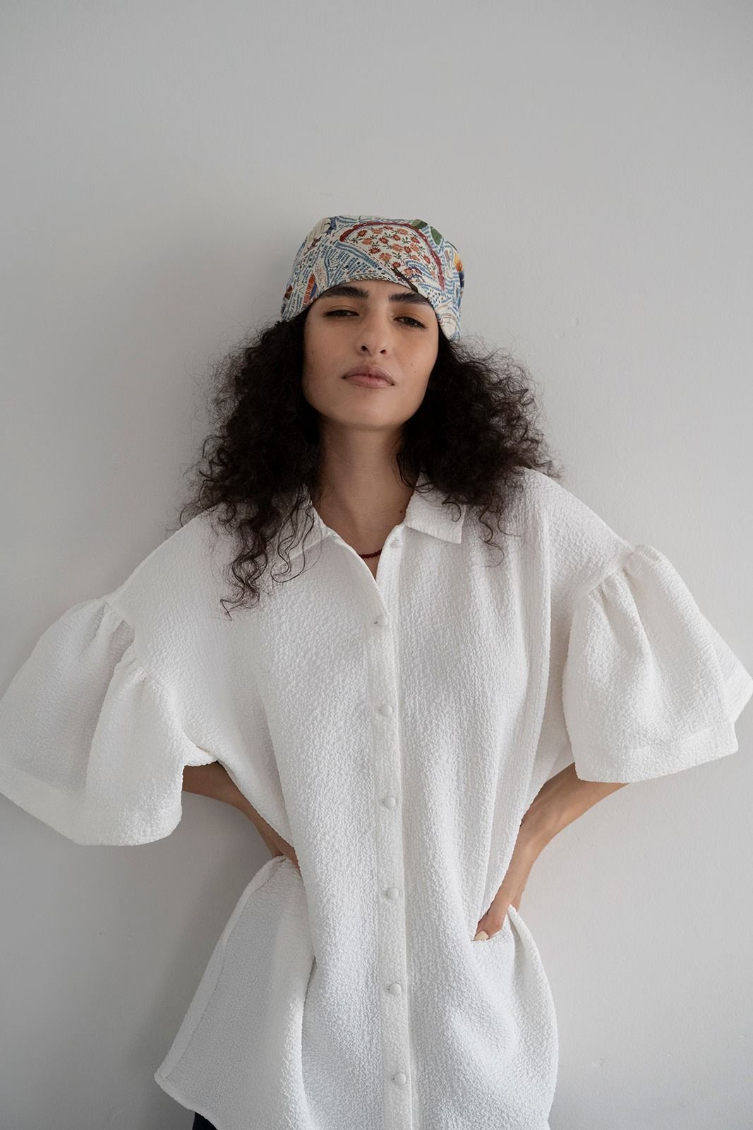 ふくれジャカードギャザースリーブブラウス (ホワイト)  Puffy Jacquard Blouse (White) /  26SS