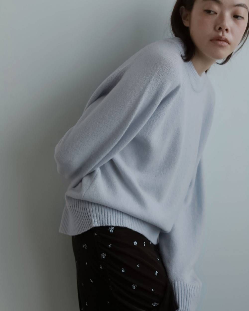 ウールクルーネックトップス (アイスブルー) Wool Crewneck Tops (Iceblue) / 26AW 【6月29日まで期間限定予約】