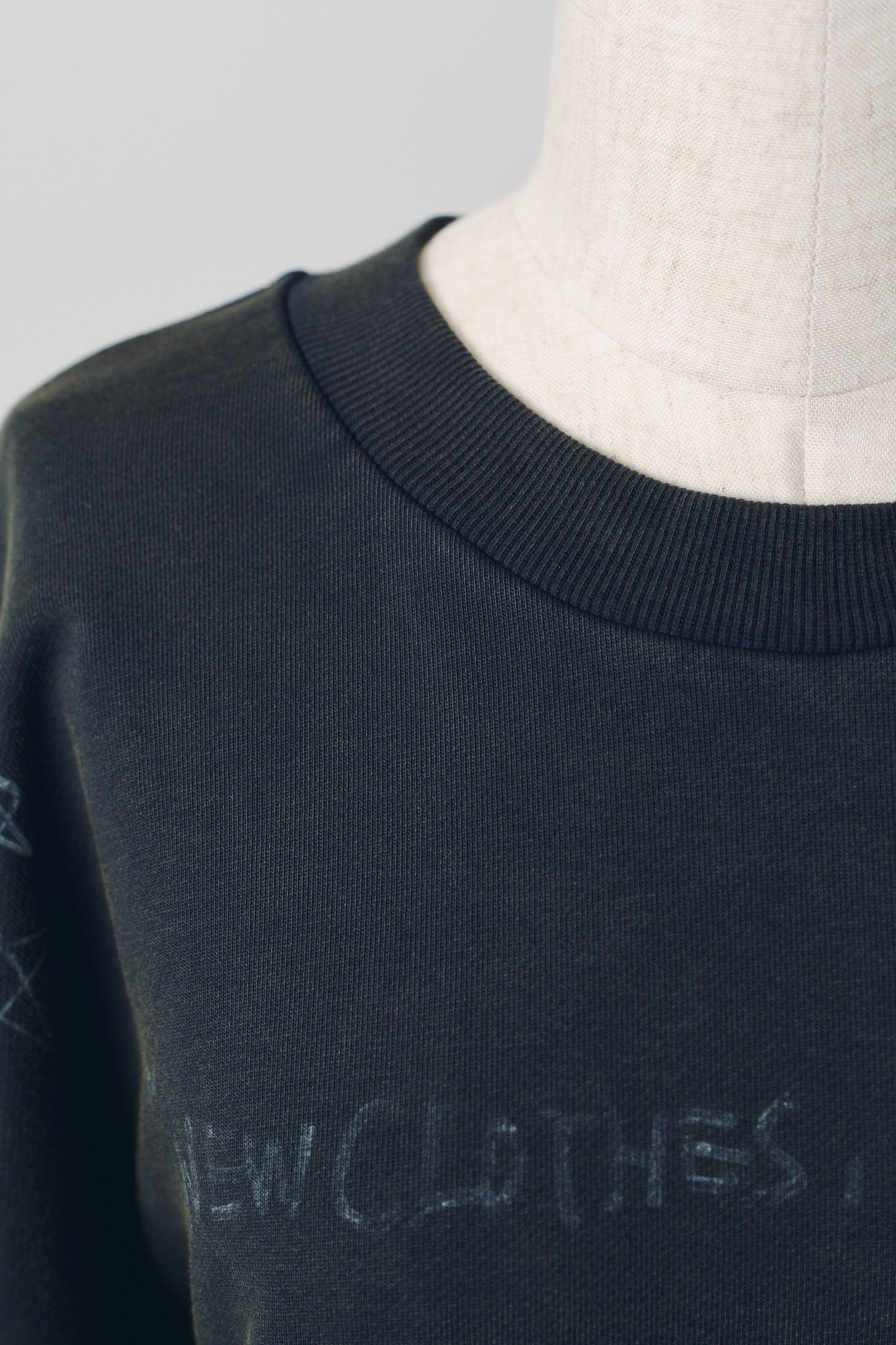 メッセージ スウェット (チャコール) message sweatshirt(unisex) (Charcoal) / 26AW