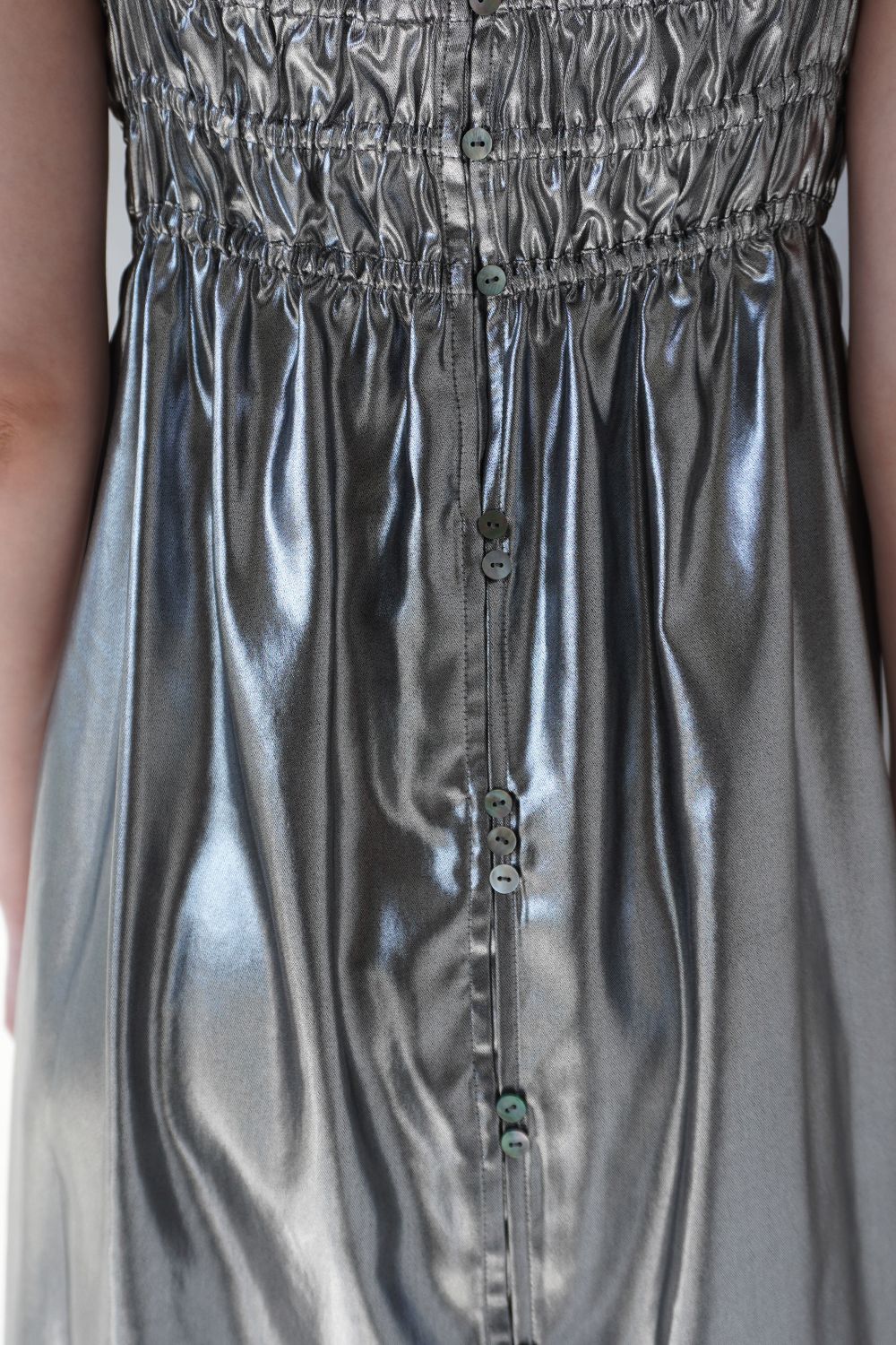 GLITTER GATHER ROUGH CAMI DRESS / グリッター ギャザー ラフ キャミワンピース (シルバー)