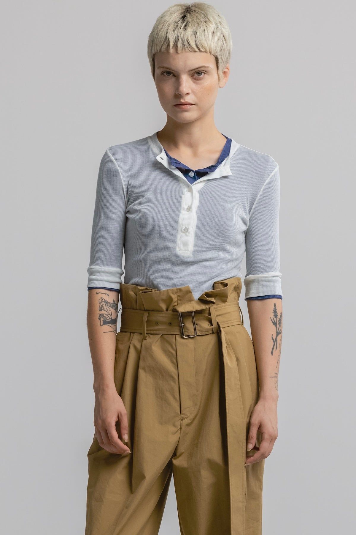 ヘンリートップス (ホワイト) TENCEL CASHMERE HENLEY TOP (White) / 26SS